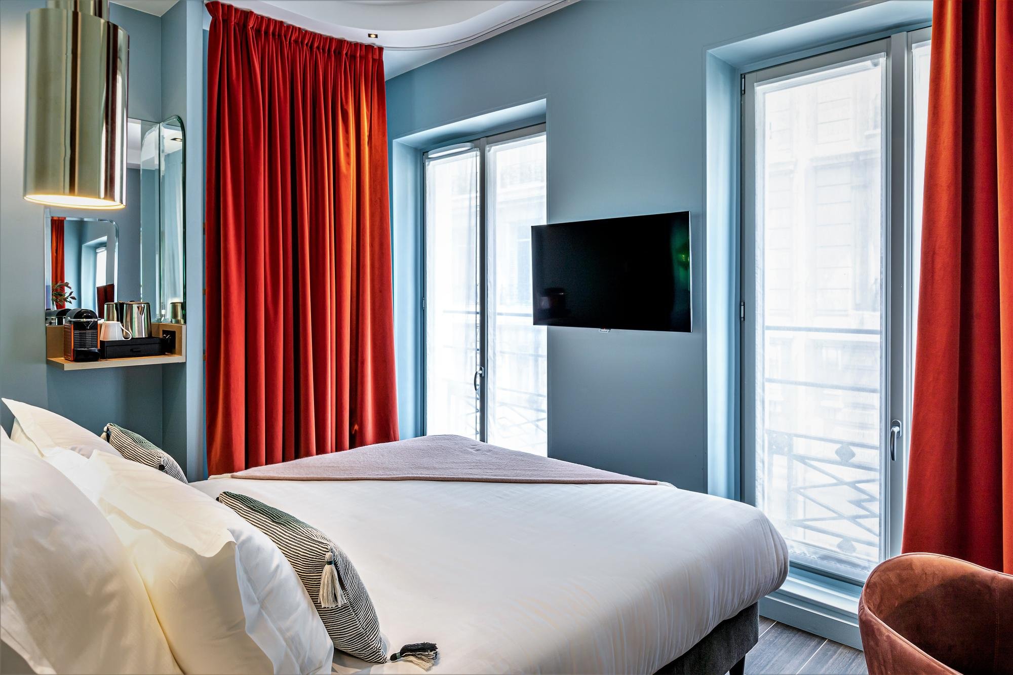 Hôtel Veryste - Verydouce Room - Bed and TV